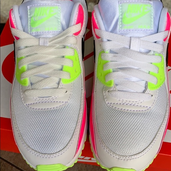 WMNS NIKE AIR MAX 90 White/Black-Pink Blast - Picture 11 of 16